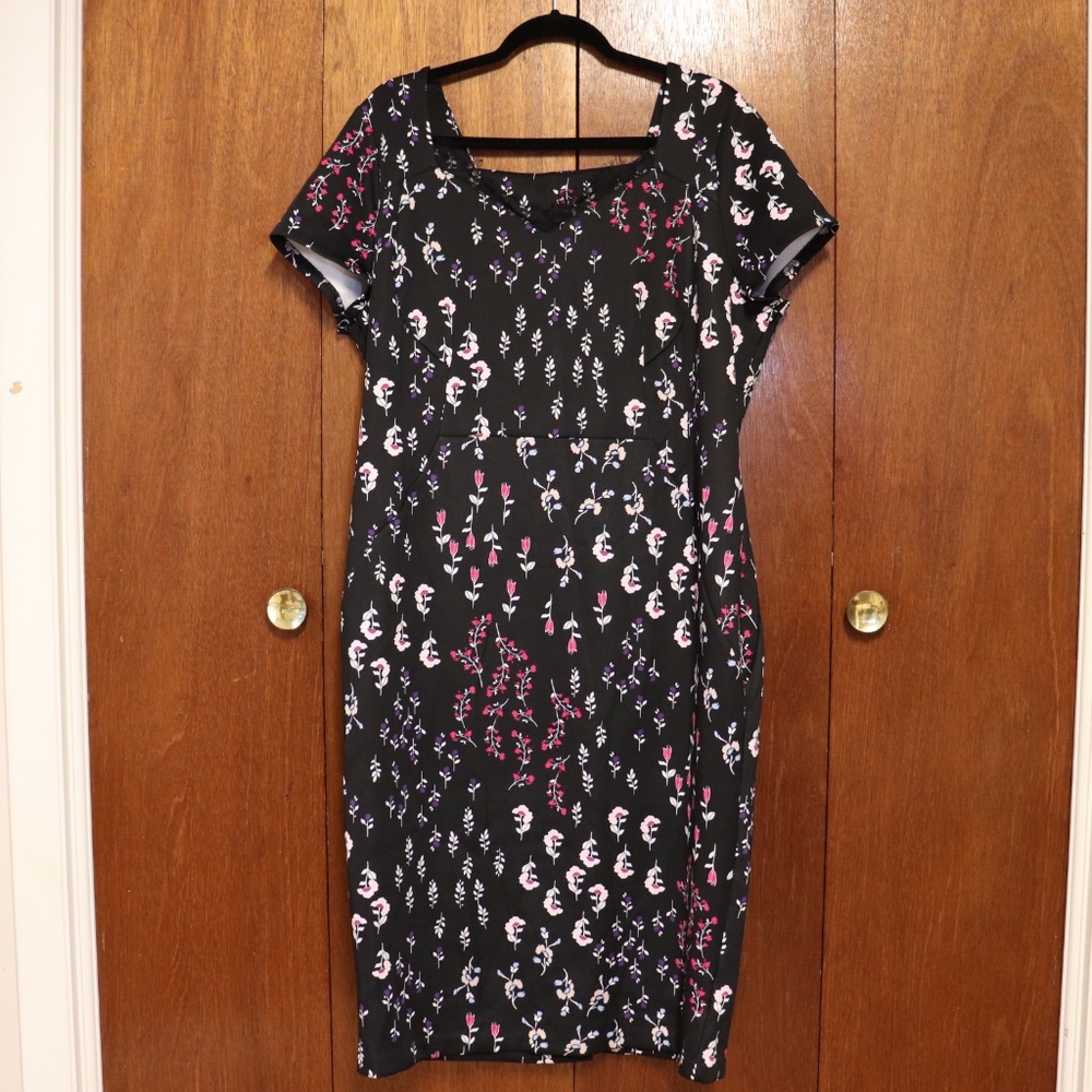 Lane Bryant Black Floral Dress w/ Lace Trim | Size 18/20